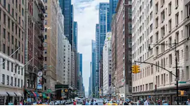 Major victory for H-1B employers as USCIS qualifies market research analyst as speciality occupation