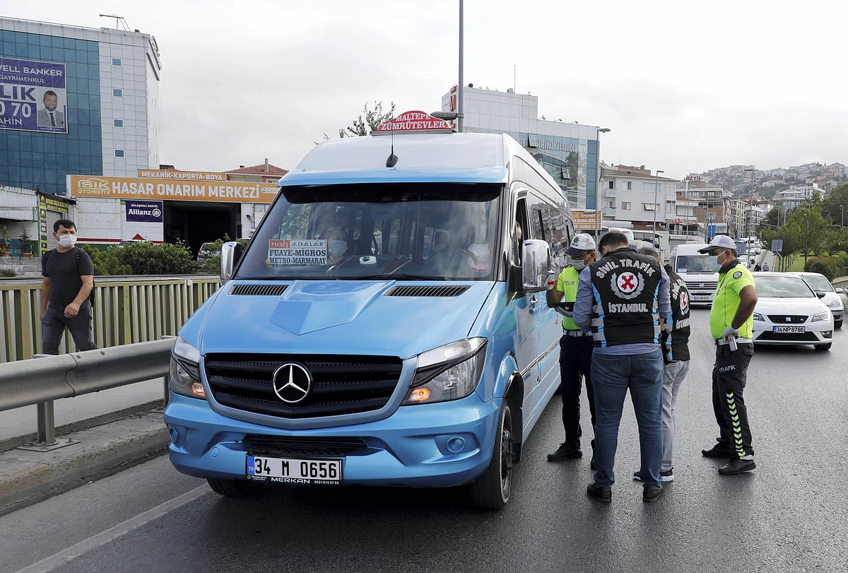 Turkey detains 6 IS suspects in Black Sea region