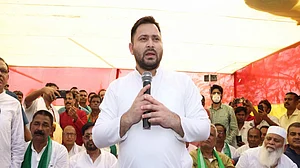 Tejashwi announces unemployment rally in Patna