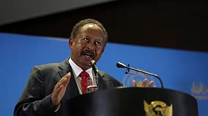 Sudan PM, members of ruling council and transitional govt detained by armed forces