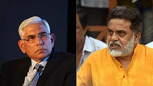 Ex-CAG Vinod Rai should tender an apology to Dr Manmohan Singh, says Sanjay Nirupam