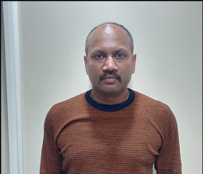 NCB witness Kiran Gosavi detained by Pune police in cheating case