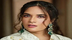 Richa Chadha locks her Twitter profile after trolling
