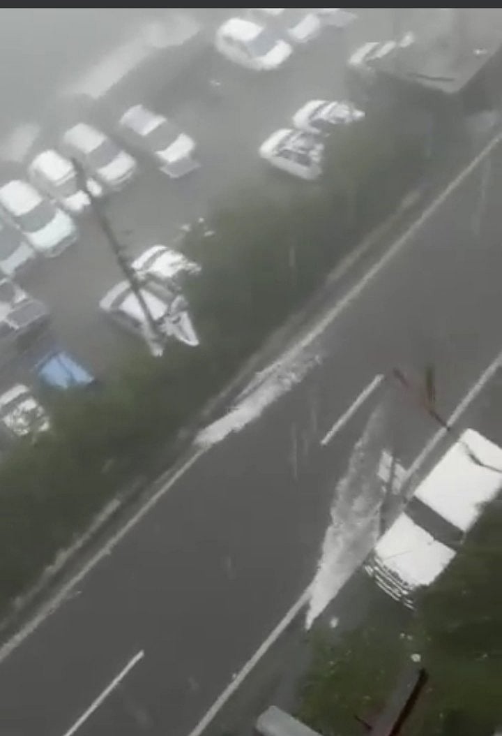 Incessant rain claims 11 more lives in Uttarakhand; Nainital cut off from rest of state