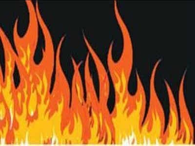 Row of shops gutted in fire in Delhi's Sadar Bazar