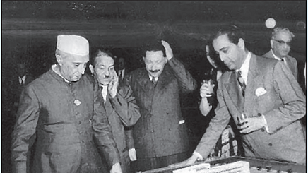 This is why those who engage in mud-slinging at Nehru are political pygmies