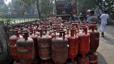 Hospitality industry appeals to PM for relief on cooking gas