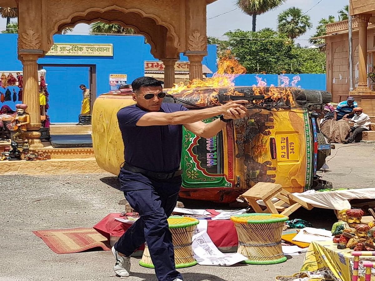'Sooryavanshi' release brings cheer back to theatres, audiences