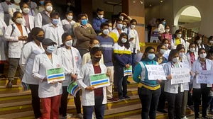 Delhi's striking resident doctors call for total medical service shutdown