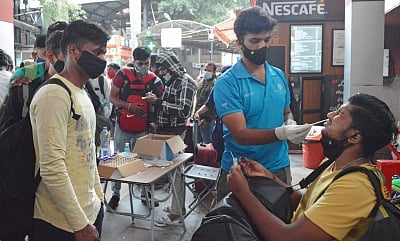Karnataka increases daily Covid testing target