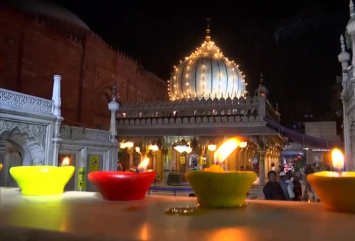 Dargah Hazrat Nizamuddin in Delhi lit up with diyas on Diwali