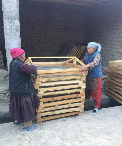 Benefits of mushroom cultivation enthuse women and farmers in Ladakh 