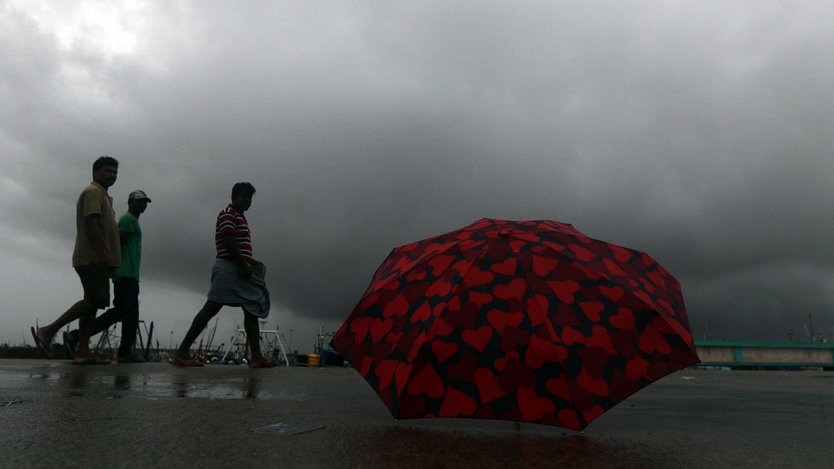 Red alert in Chennai, adjoining districts for heavy rainfall