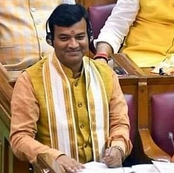 Muslims should hand over mosque in Mathura to Hindus, says UP minister