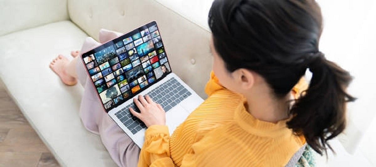 Consumers spent $34 bn online in one holiday week in US