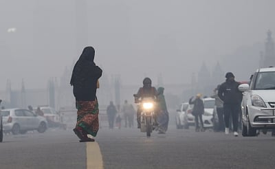 Delhi's minimum temperature recorded at 6.4 deg C, sunny day expected ahead