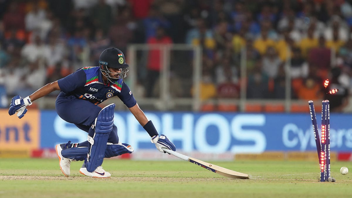 Shreyas Iyer in action
