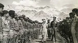 Indira Gandhi with troops