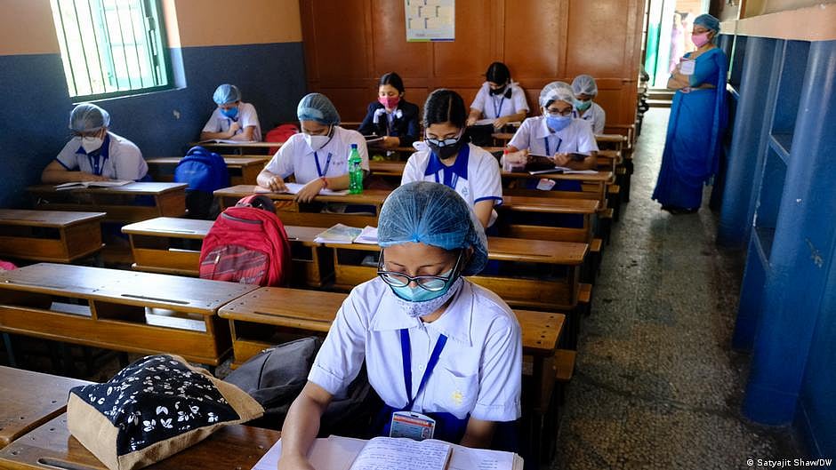 Quarantine rules for international passengers lifted in Kerala, colleges set to reopen
