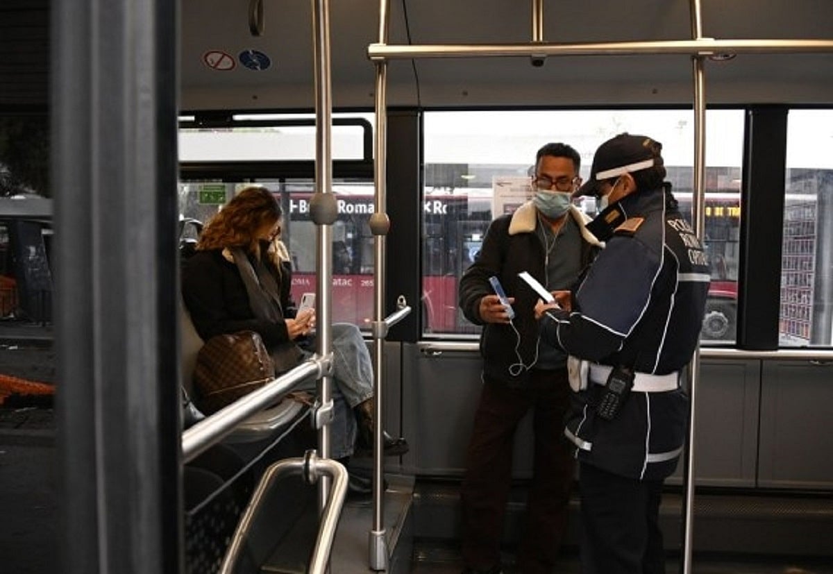 Italian govt to extend Covid state of emergency until March 2022