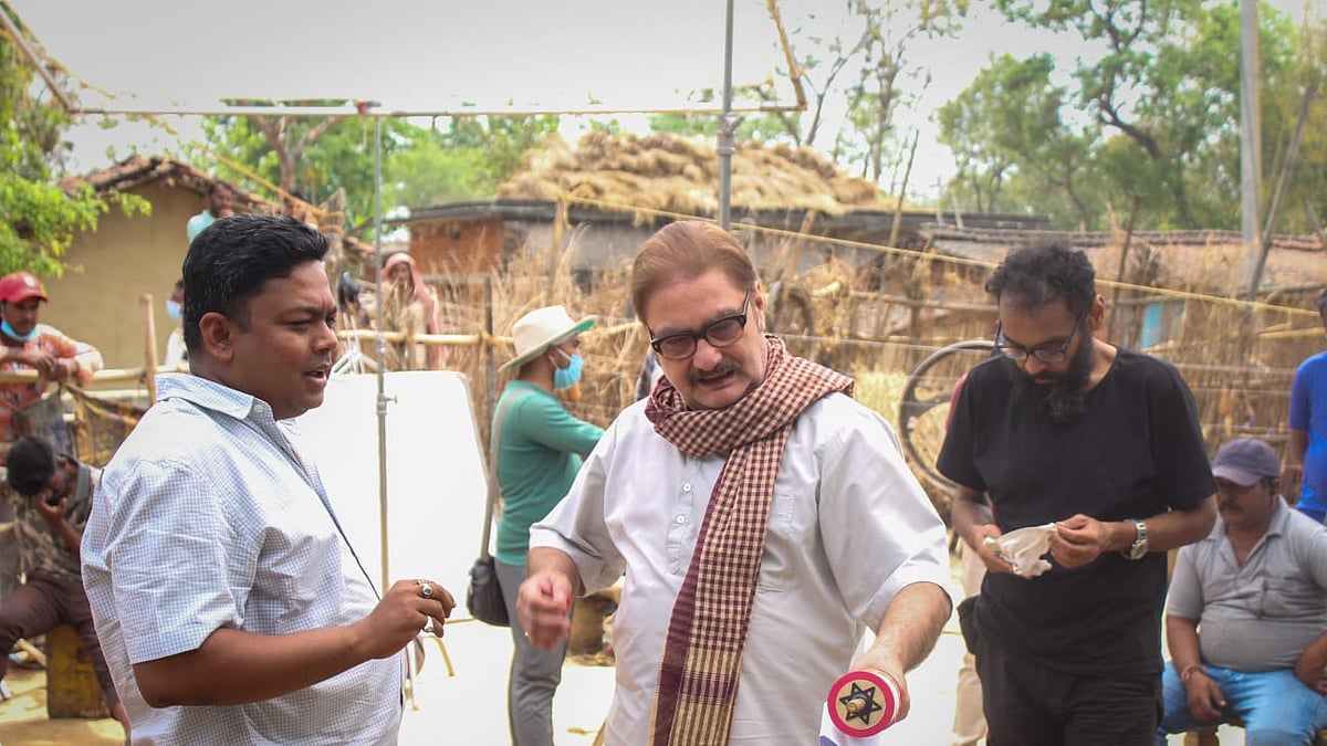 Shiladitya Bora's debut feature 'Bhagwan Bharose' starring Vinay Pathak slated for winter 2022 release