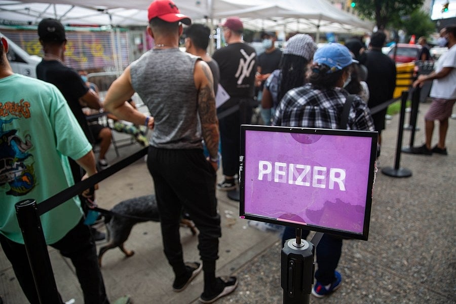 CDC advisers recommend Pfizer, Moderna vaccines over Johnson & Johnson