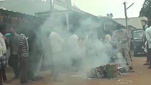 K'taka: Hindu activists stop conversion 'bid', burn religious books