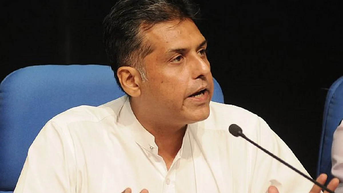Manish Tewari moves adjournment notice against Rahul's disqualification