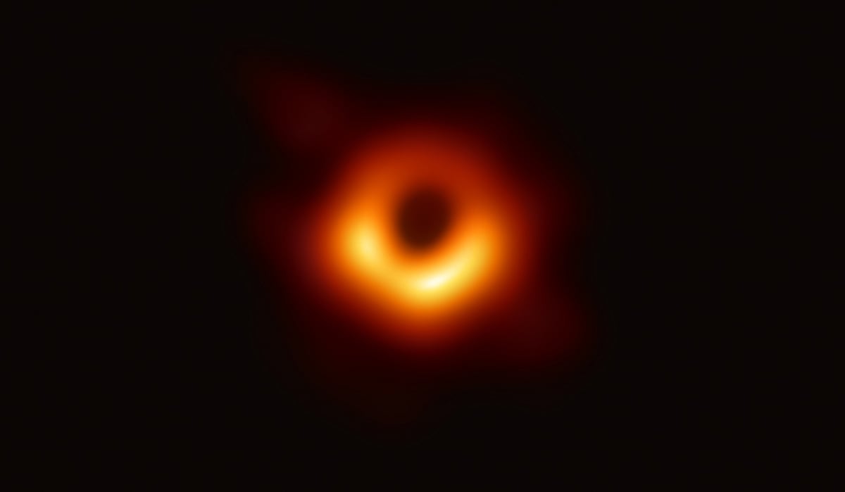 Aussie astronomers capture black hole eruption