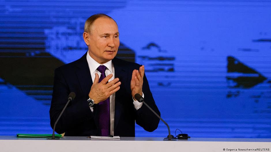 Russia arms Tajikistan amid concern over Afghanistan