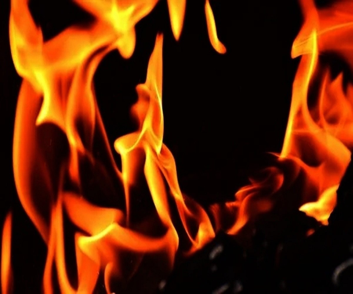 Fire at building in Delhi's Palam area, doused
