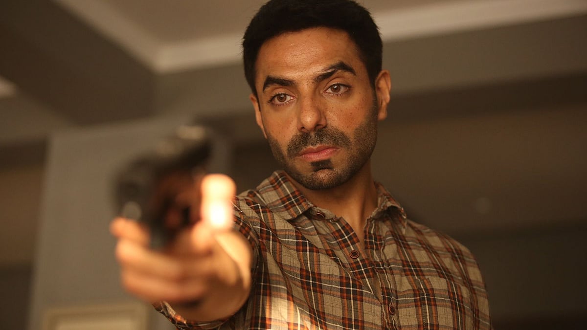 Aparshakti Khurana's first look from 'Dhoka Round D Corner' out