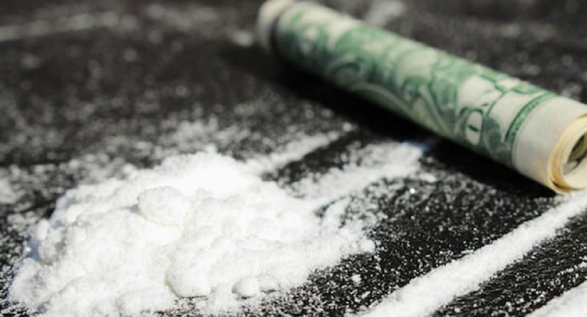 Heroin worth Rs 400 cr seized from Pakistani boat off Gujarat coast; 6 crew members held 