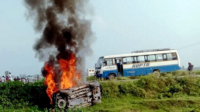 Farmers set a vehicle on fire after several of them were mowed down by Teni's son in Lakhimpur Kheri, UP