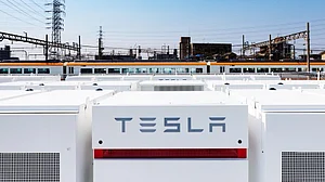 Tesla owner faces criminal charges for deadly Autopilot crash in US