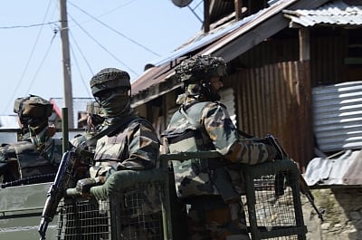 Pakistani national among 5 terrorists killed in two separate gunfights in J&K
