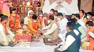We need leaders, not ‘Lakhoba Lokhande’ as Bal Thackeray would have said