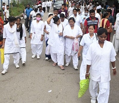 Nurses’ unions warn of protests if Delhi govt fails to fulfil promise of Covid-19 ex-gratia payment