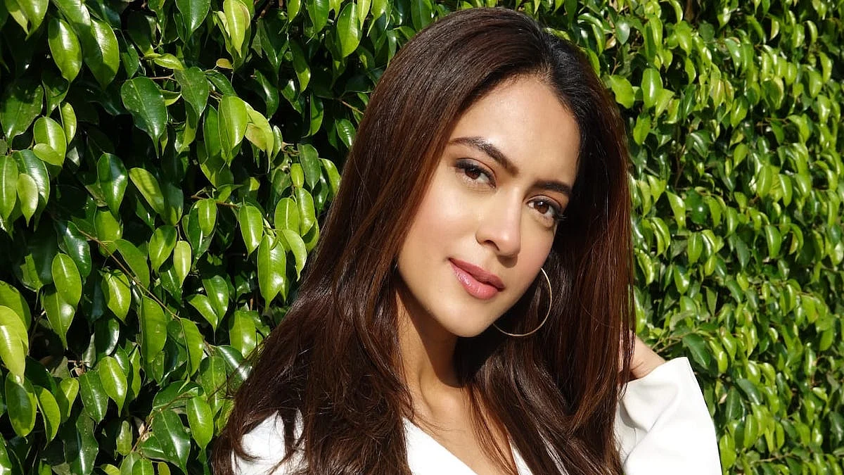 Naseer sir treated me as equal: Anya Singh on working with Naseeruddin Shah in 'Kaun Banegi Shikharwati'