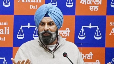 Akali leader Majithia gets interim bail in drug case