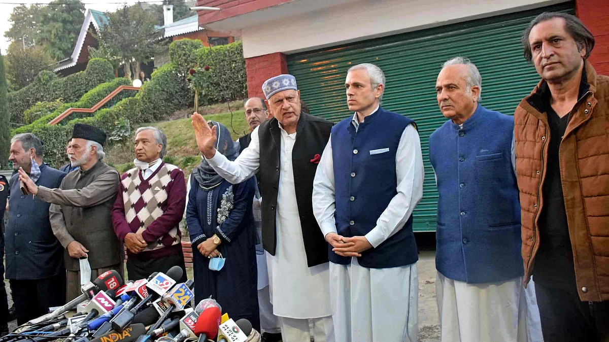 PAGD leaders detained ahead of march against J-K Delimitation Commission
