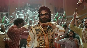 Theatre chain stalwart Manoj Desai salutes Allu Arjun after massive success of 'Pushpa: The Rise'