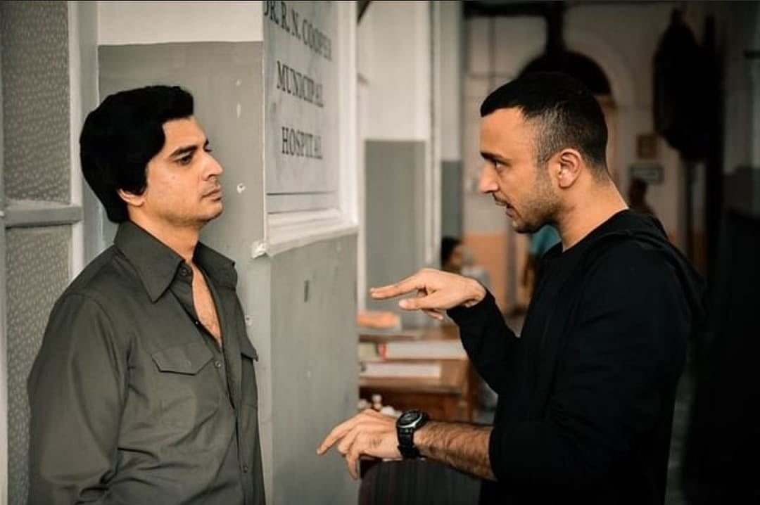 'Ranjish Hi Sahi' director reveals how he converted a few life events of Mahesh Bhatt into piece of drama
