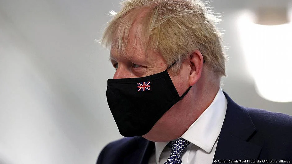 Four of UK PM Johnson's top aides quit in fallout from Partygate scandal
