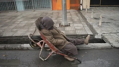 Faced with starvation, Afghans sell kidneys: Report
