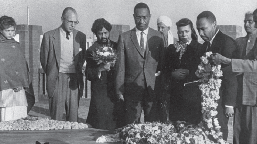 Dr Martin Luther King Jr. pays his respect at Rajghat