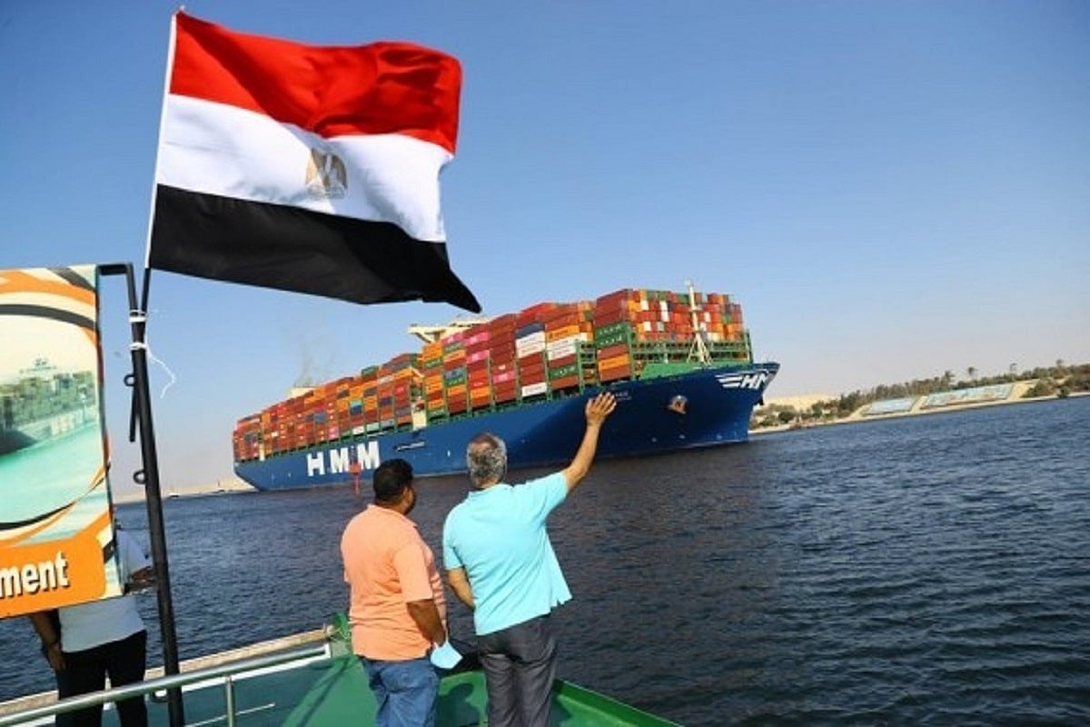 Suez Canal revenues hit record $6.3 bn in 2021