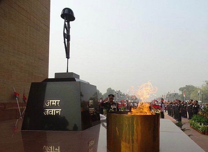 Several ex-servicemen infuriated with Centre’s decision to extinguish flame at Amar Jawan Jyoti