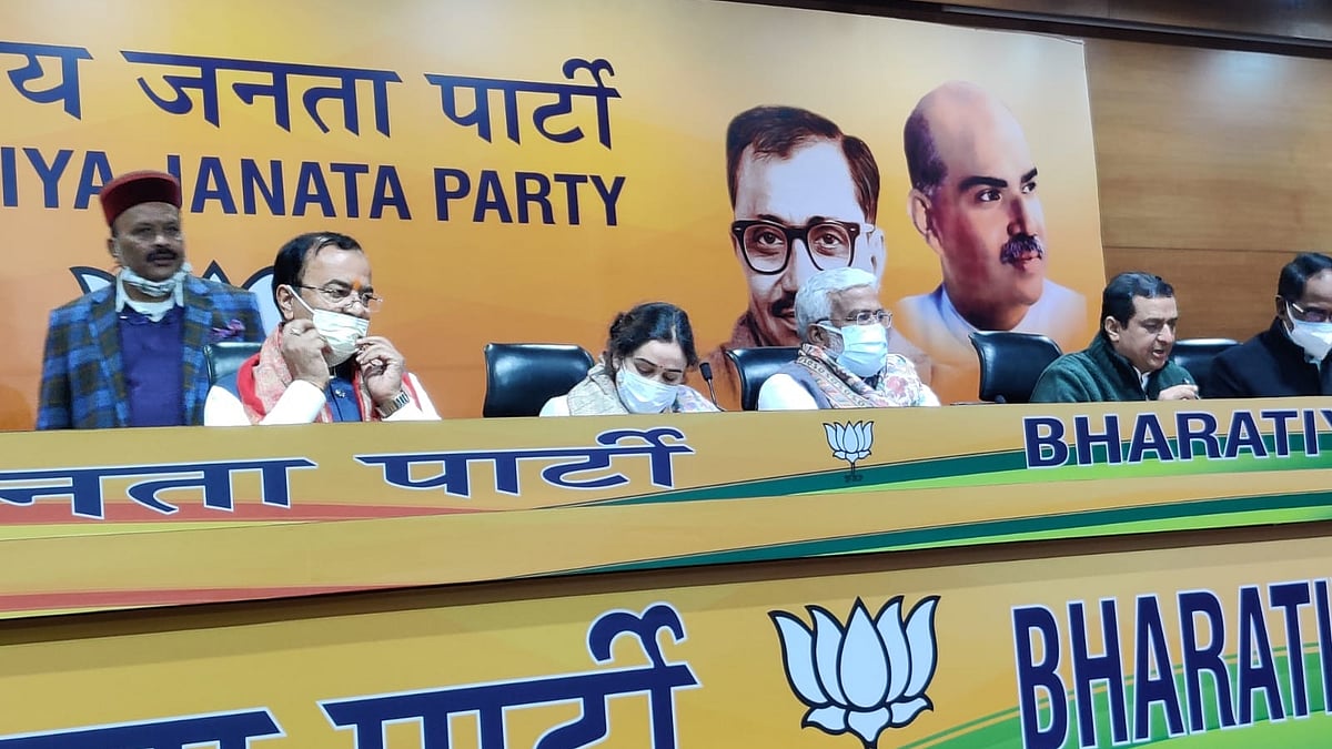 Aparna Yadav joins BJP