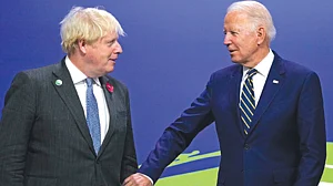 Prime Ministers and Presidents: Drunken PM or weak President fine but no Communist please